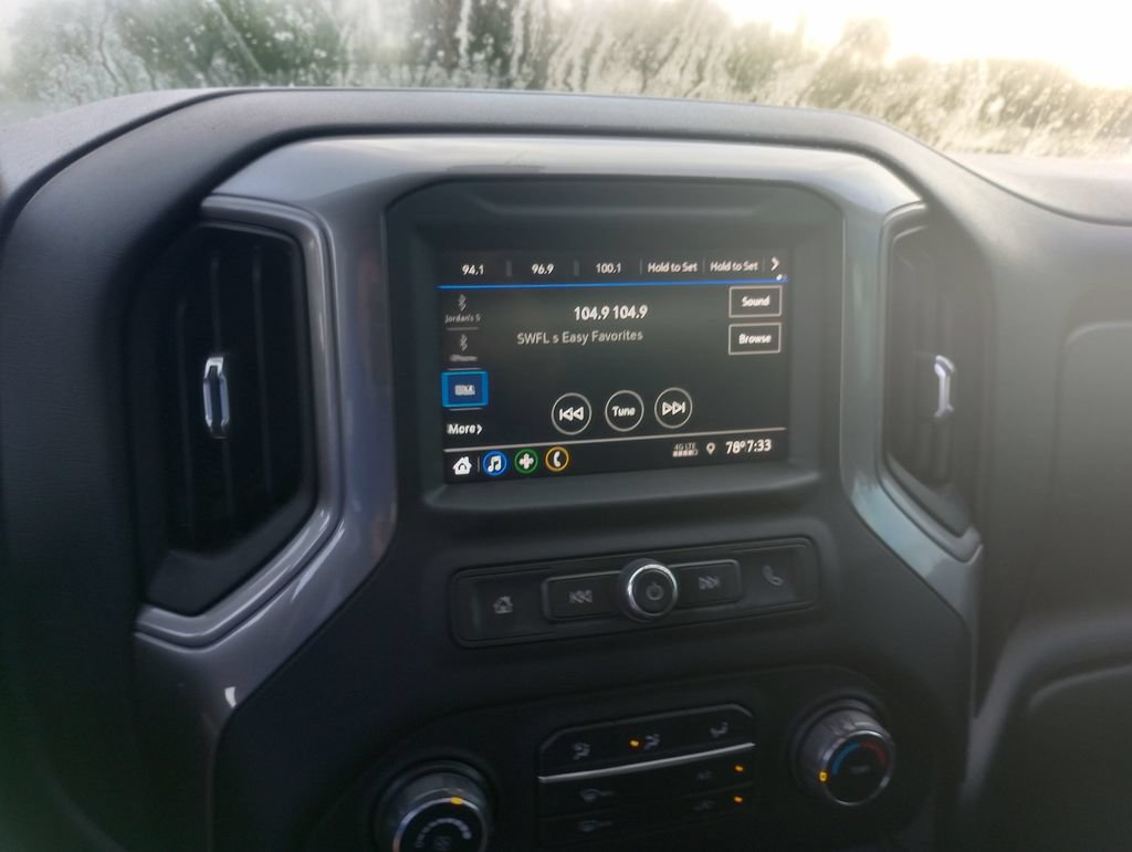 Used 2022 Chevrolet Silverado 1500 Custom RWD image 27