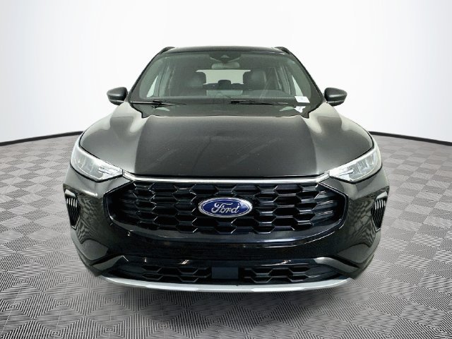 Certified 2024 Ford Escape ST-Line w/ Tech Pack #1 AWD/4WD image 5