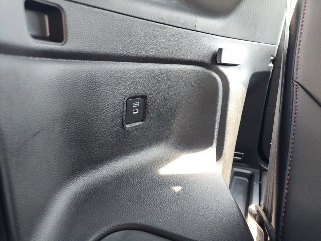 Used 2025 Honda Pilot Black Edition image 41
