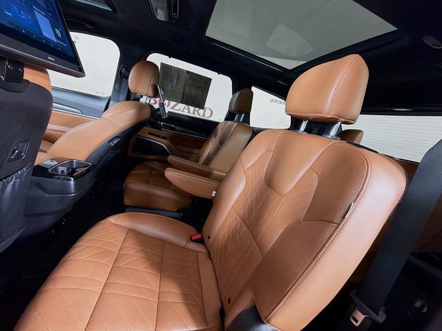 Used 2023 Kia Telluride SX Prestige X-Line AWD/4WD image 30