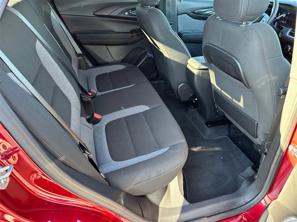 Used 2024 Chevrolet TrailBlazer LT w/ Driver Confidence Package image 15