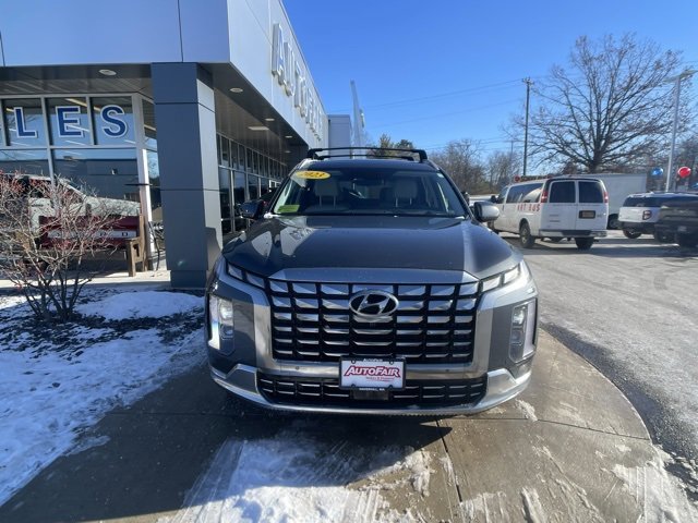 Used 2023 Hyundai Palisade Calligraphy image 9