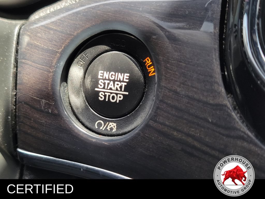 Used 2020 Jeep Grand Cherokee Overland RWD image 37