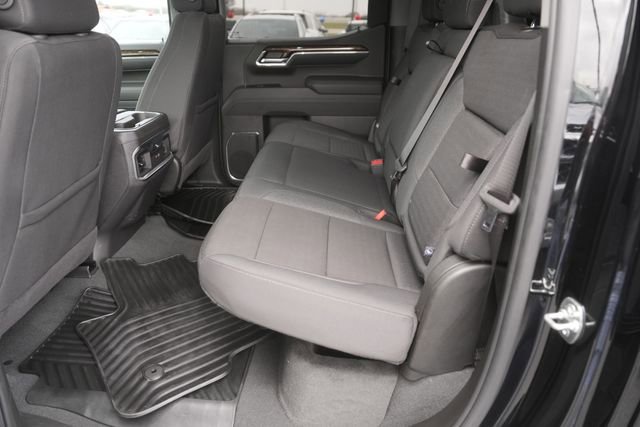 Used 2025 GMC Sierra 1500 Elevation image 12