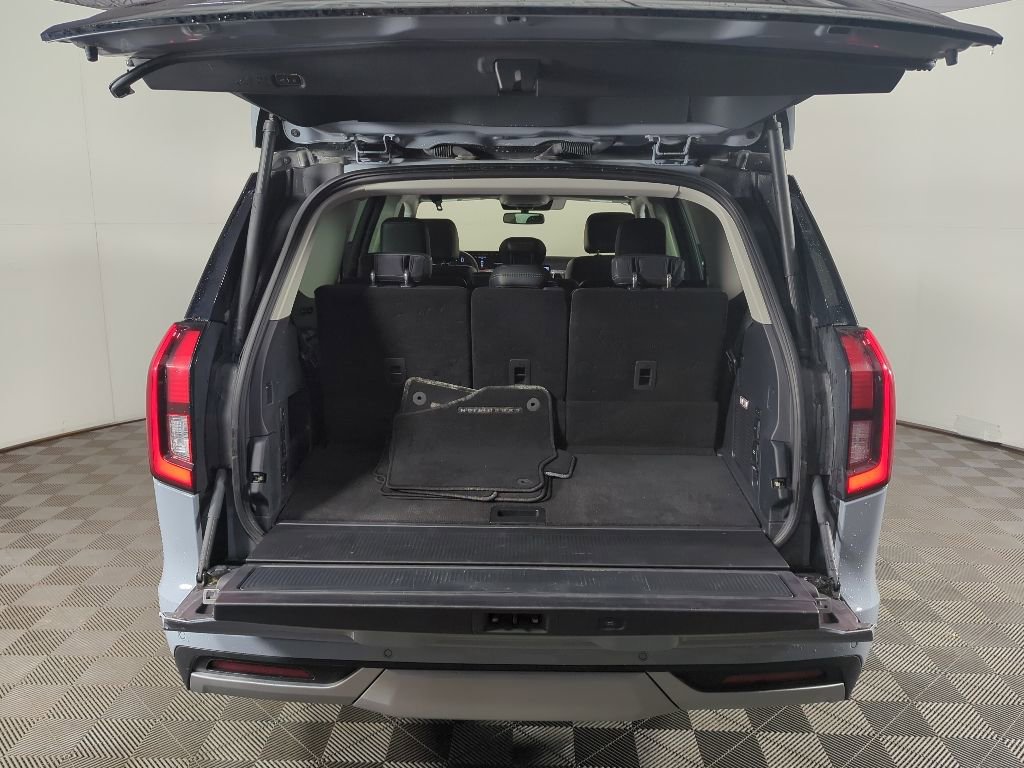 Certified 2025 Ford Expedition Platinum AWD/4WD image 11