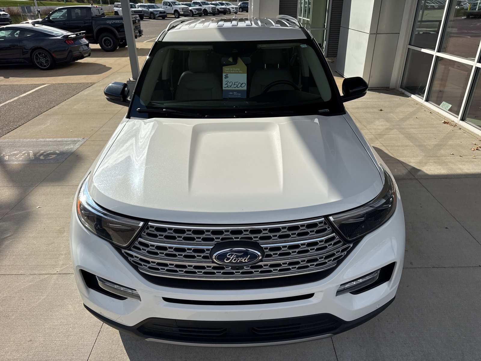 Certified 2022 Ford Explorer Limited w/ Limited Technology Package image 11