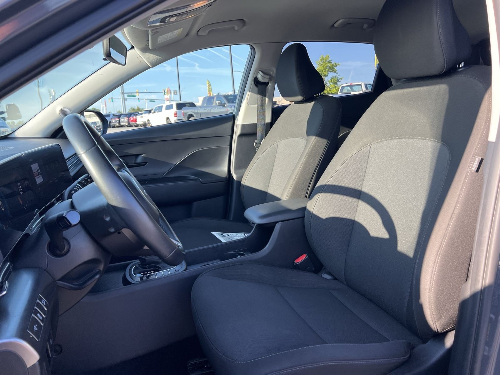 Used 2025 Hyundai Kona SEL AWD/4WD image 21