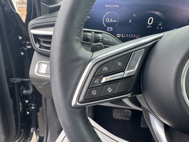 Used 2025 Buick Enclave Avenir w/ Trailering Package, 5000 lbs. image 15