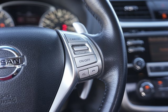 Used 2018 Nissan Altima 2.5 SR w/ Interior Lighting Package image 23