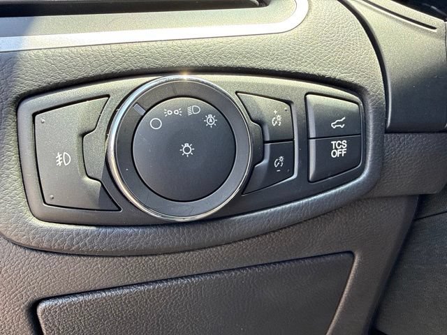 Certified 2022 Ford Edge SEL w/ Convenience Package AWD/4WD image 18