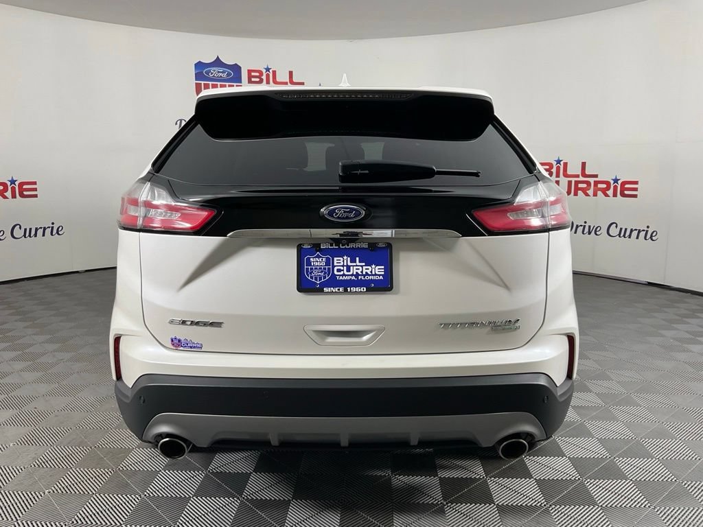 Certified 2019 Ford Edge Titanium w/ Equipment Group 301A FWD image 4