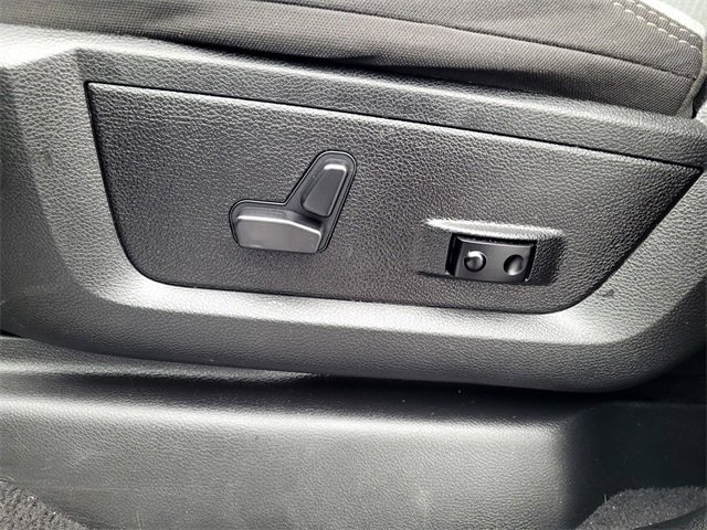 Used 2024 RAM 2500 Big Horn image 11