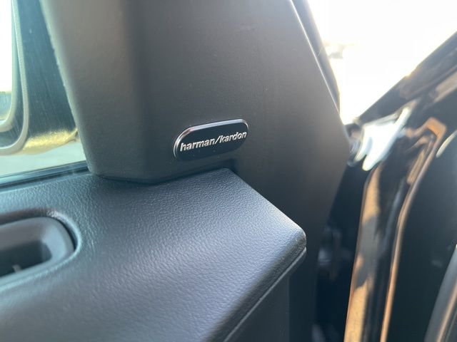 Used 2023 Dodge Charger R/T w/ Plus Group image 8