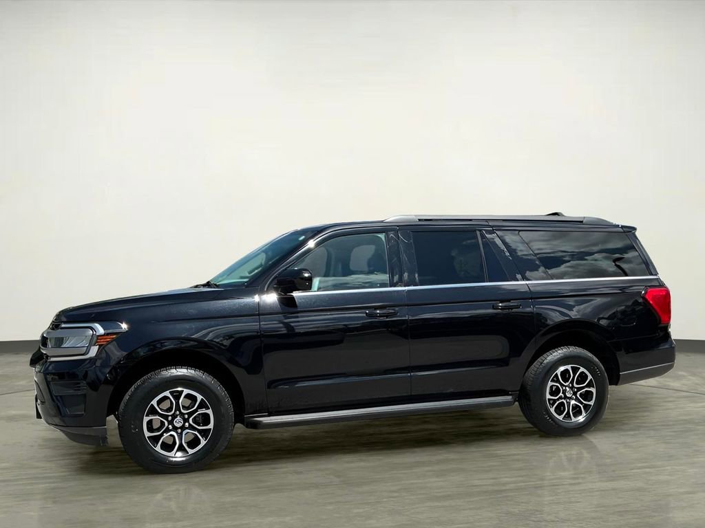 Certified 2024 Ford Expedition Max XLT AWD/4WD image 2