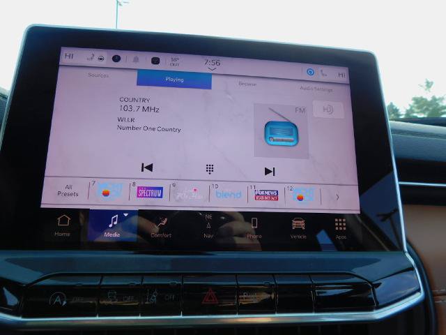 Used 2024 Jeep Compass Limited w/ Elite Group AWD/4WD image 22