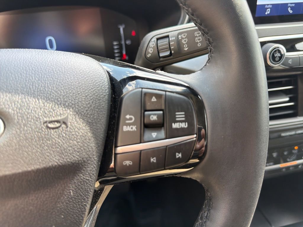 Certified 2023 Ford Escape Active AWD/4WD image 27