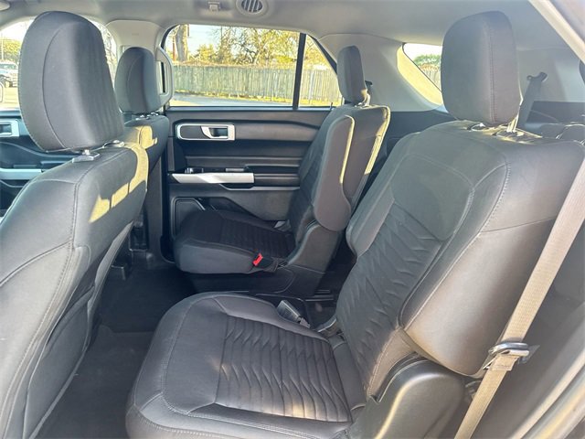 Certified 2021 Ford Explorer XLT image 30