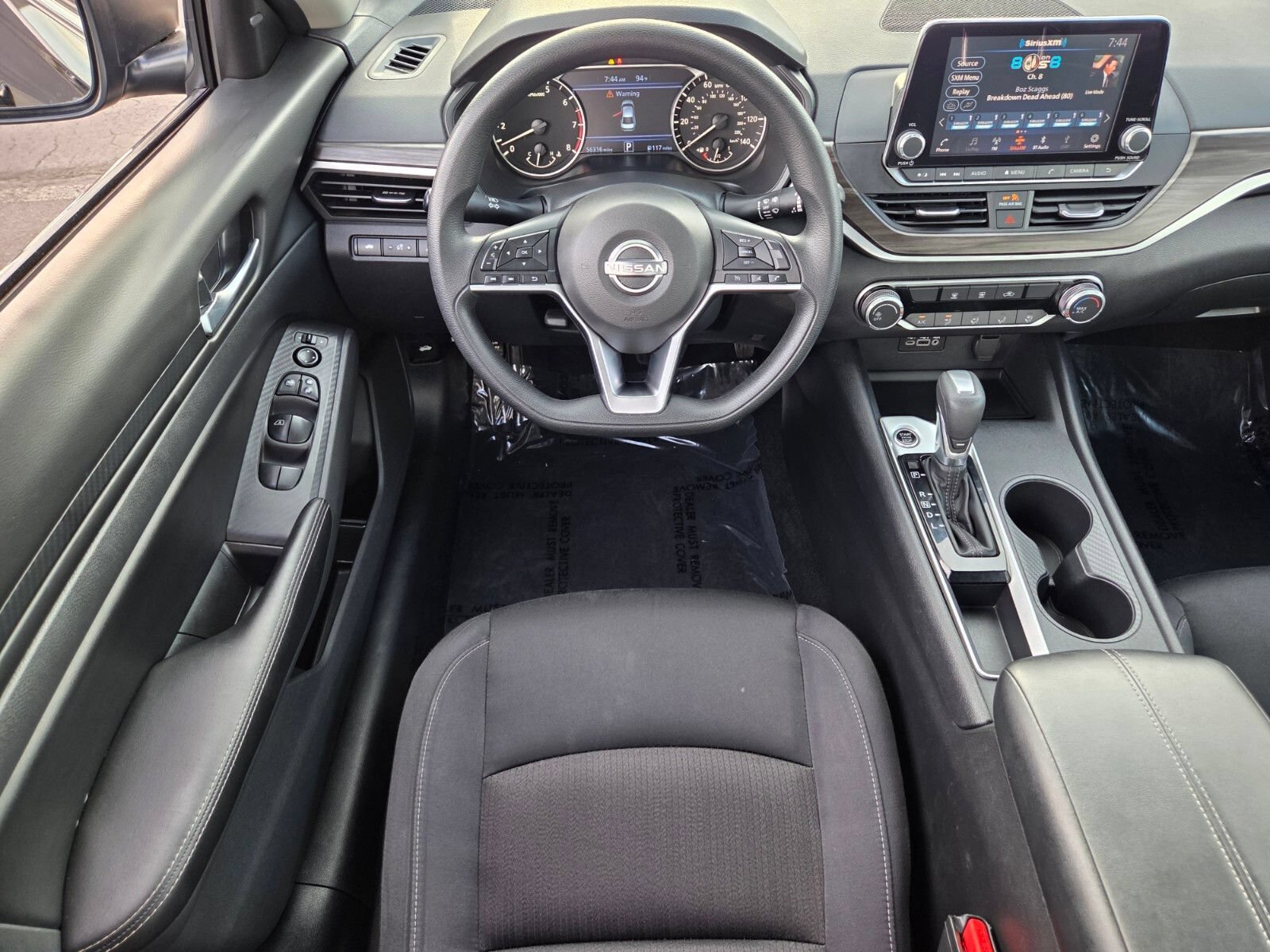 Used 2025 Nissan Altima 2.5 SV FWD image 12