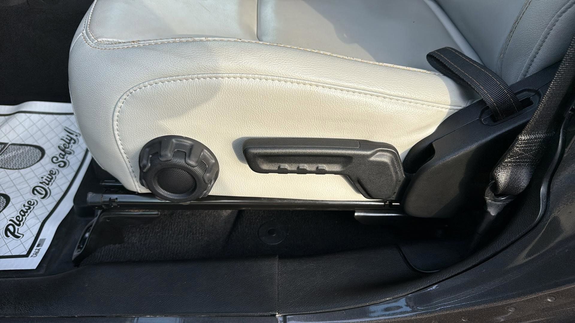 Used 2021 Jeep Wrangler Unlimited Sahara image 26