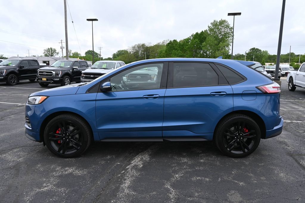Certified 2019 Ford Edge ST w/ Equipment Group 401A AWD/4WD image 4