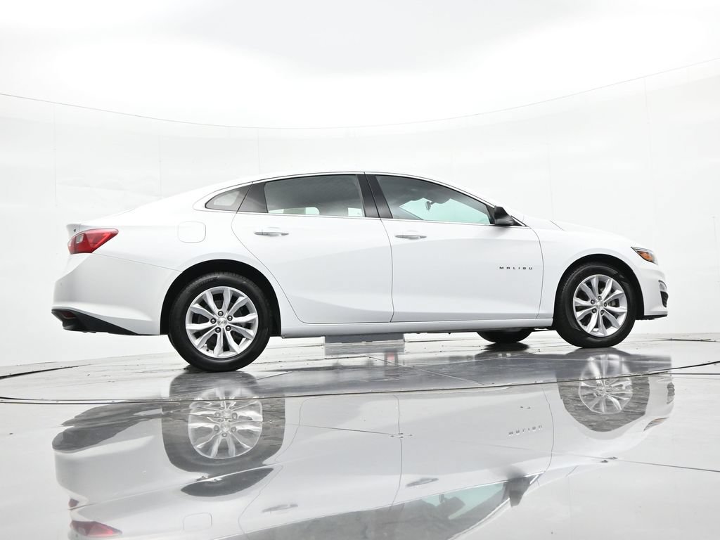 Used 2025 Chevrolet Malibu LT FWD image 22