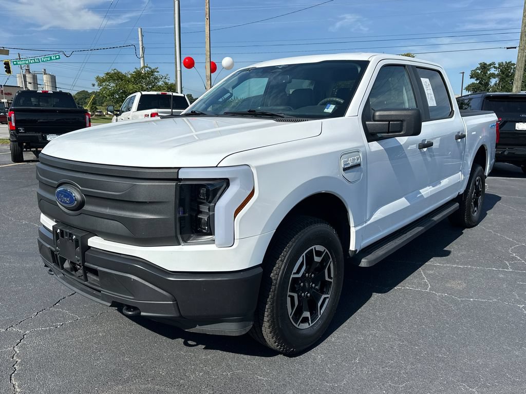 Certified 2023 Ford F150 Lightning Pro AWD/4WD image 3
