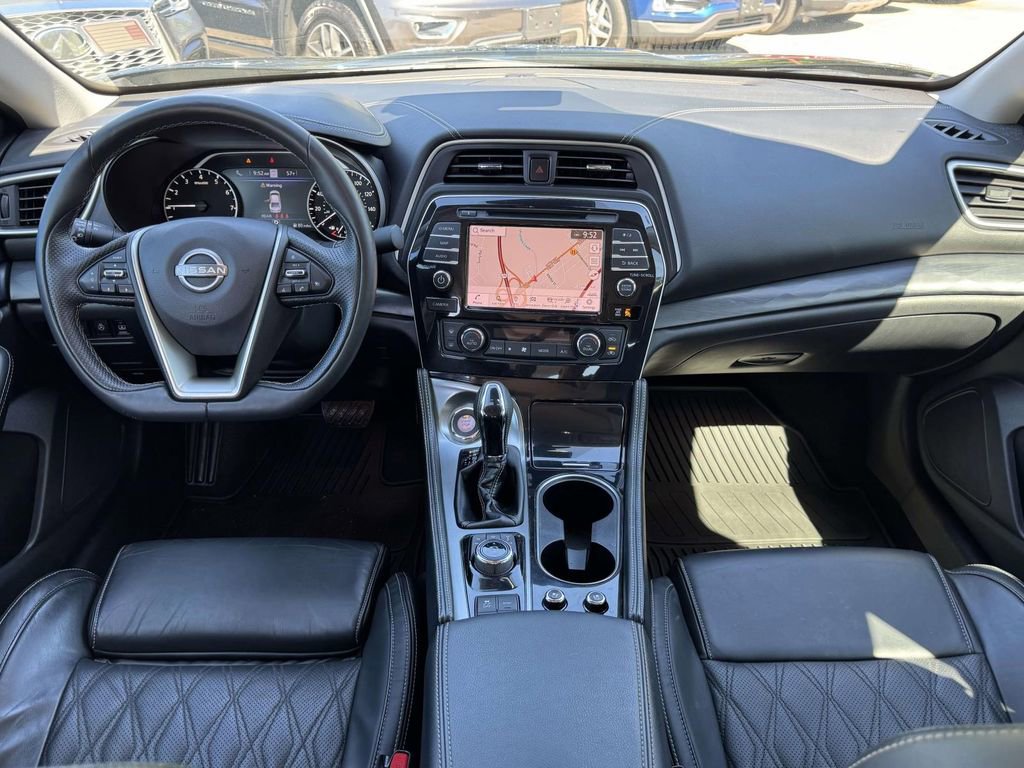 Used 2023 Nissan Maxima Platinum w/ Sport Mat Group FWD image 2