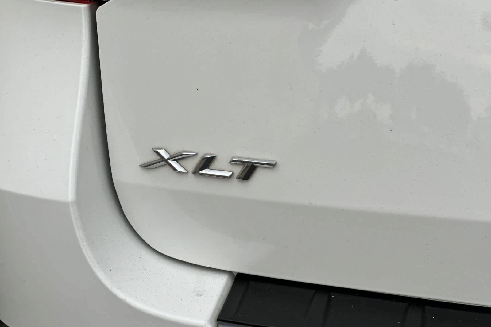 Certified 2023 Ford Explorer XLT w/ Equipment Group 202A AWD/4WD image 28