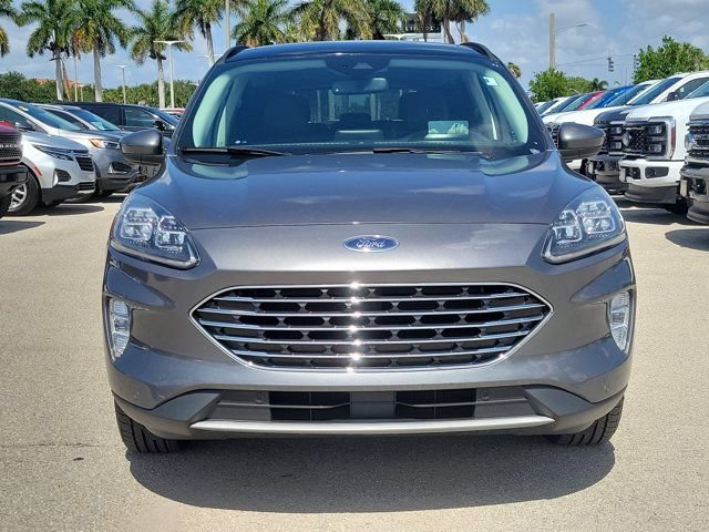 Certified 2022 Ford Escape Titanium w/ Titanium Premium Package FWD image 2