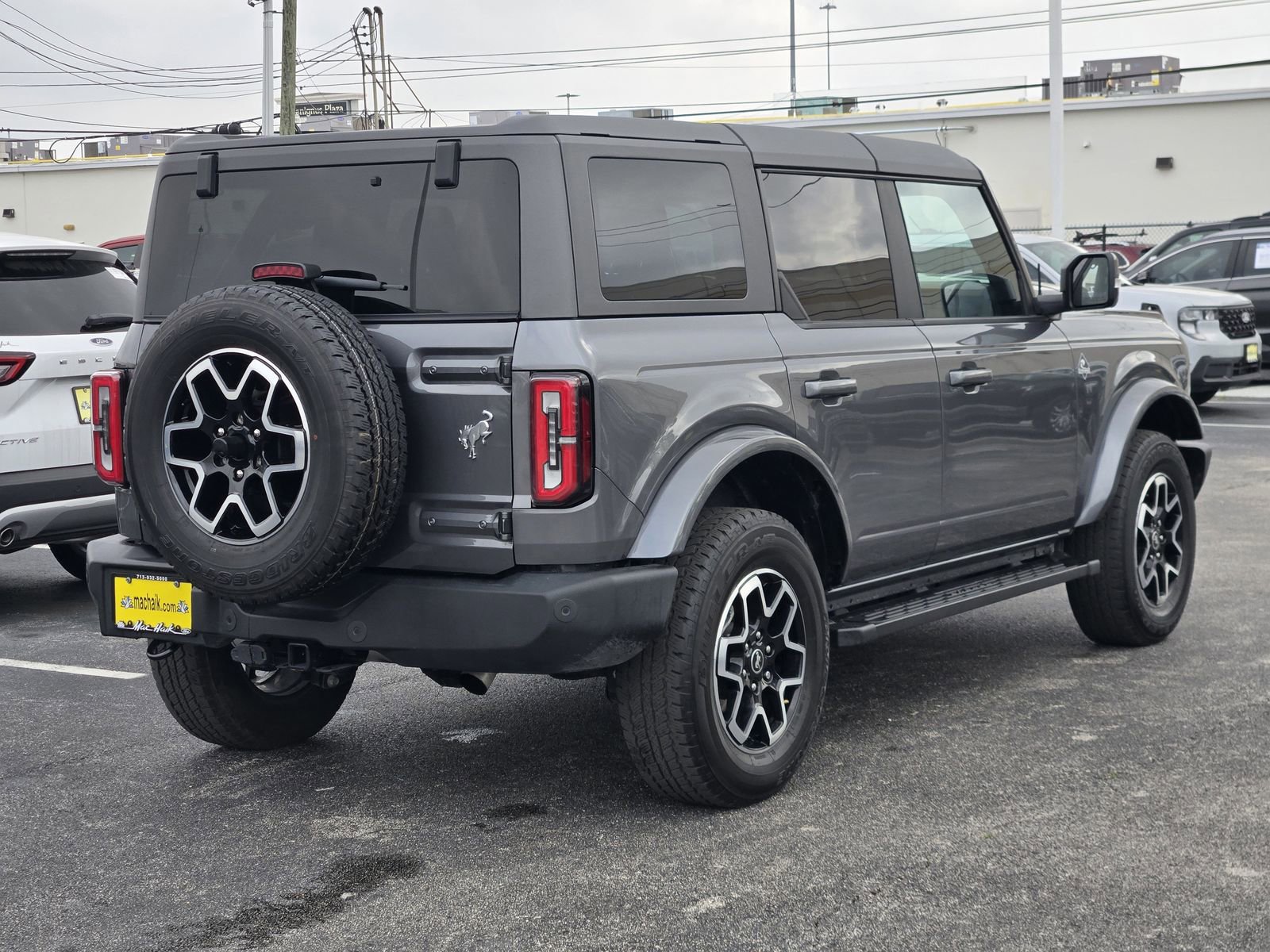 Certified 2024 Ford Bronco Outer Banks AWD/4WD image 5