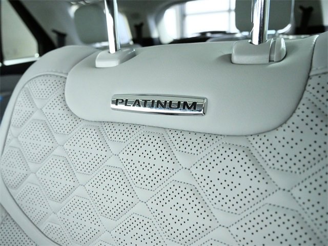 Certified 2025 Ford Explorer Platinum w/ Ultimate Package image 18