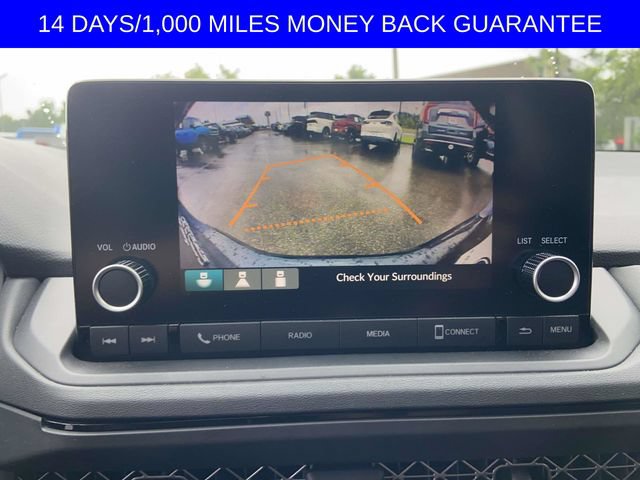 Used 2023 Honda Accord EX image 16