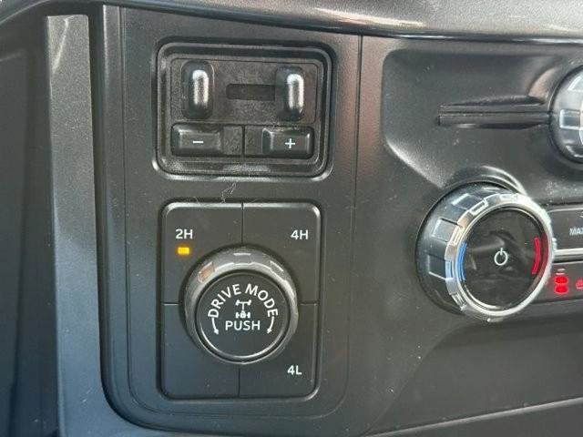 Certified 2022 Ford F150 XLT w/ Equipment Group 302A High image 32