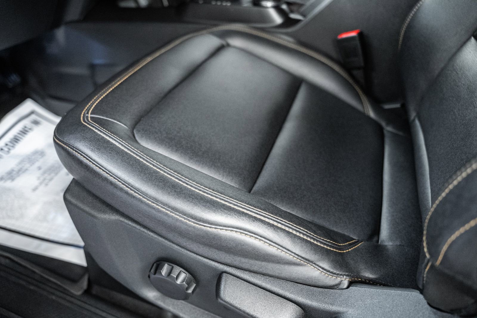 Certified 2024 Ford Bronco Badlands w/ Sasquatch Package image 39