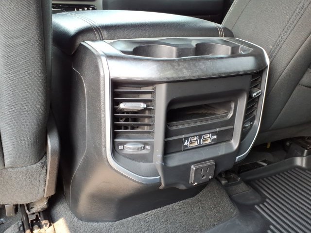 Used 2019 RAM 1500 Big Horn AWD/4WD image 11