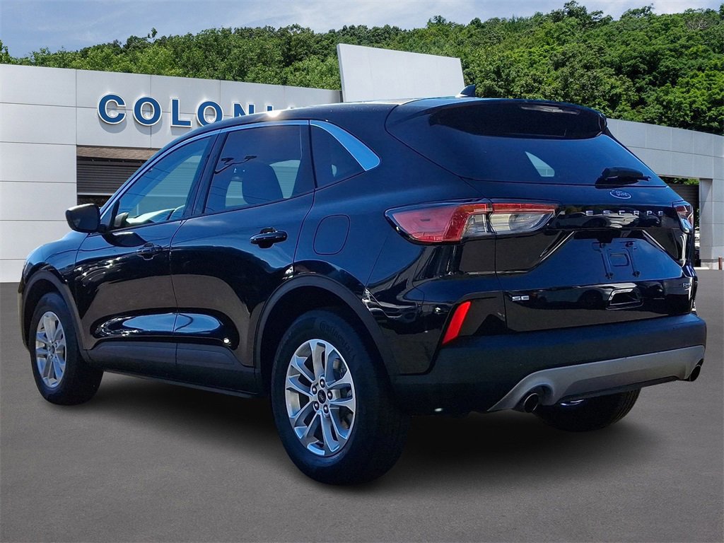 Certified 2022 Ford Escape SE w/ Convenience Package image 2