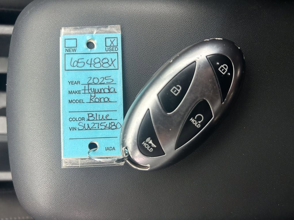 Used 2025 Hyundai Kona SEL FWD image 34