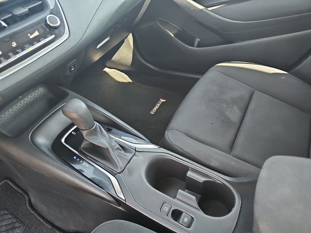 Used 2023 Toyota Corolla LE FWD image 23