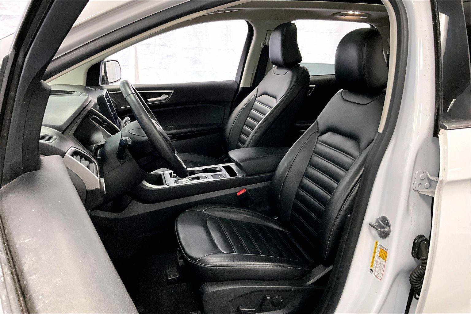 Certified 2022 Ford Edge SEL w/ Convenience Package image 24