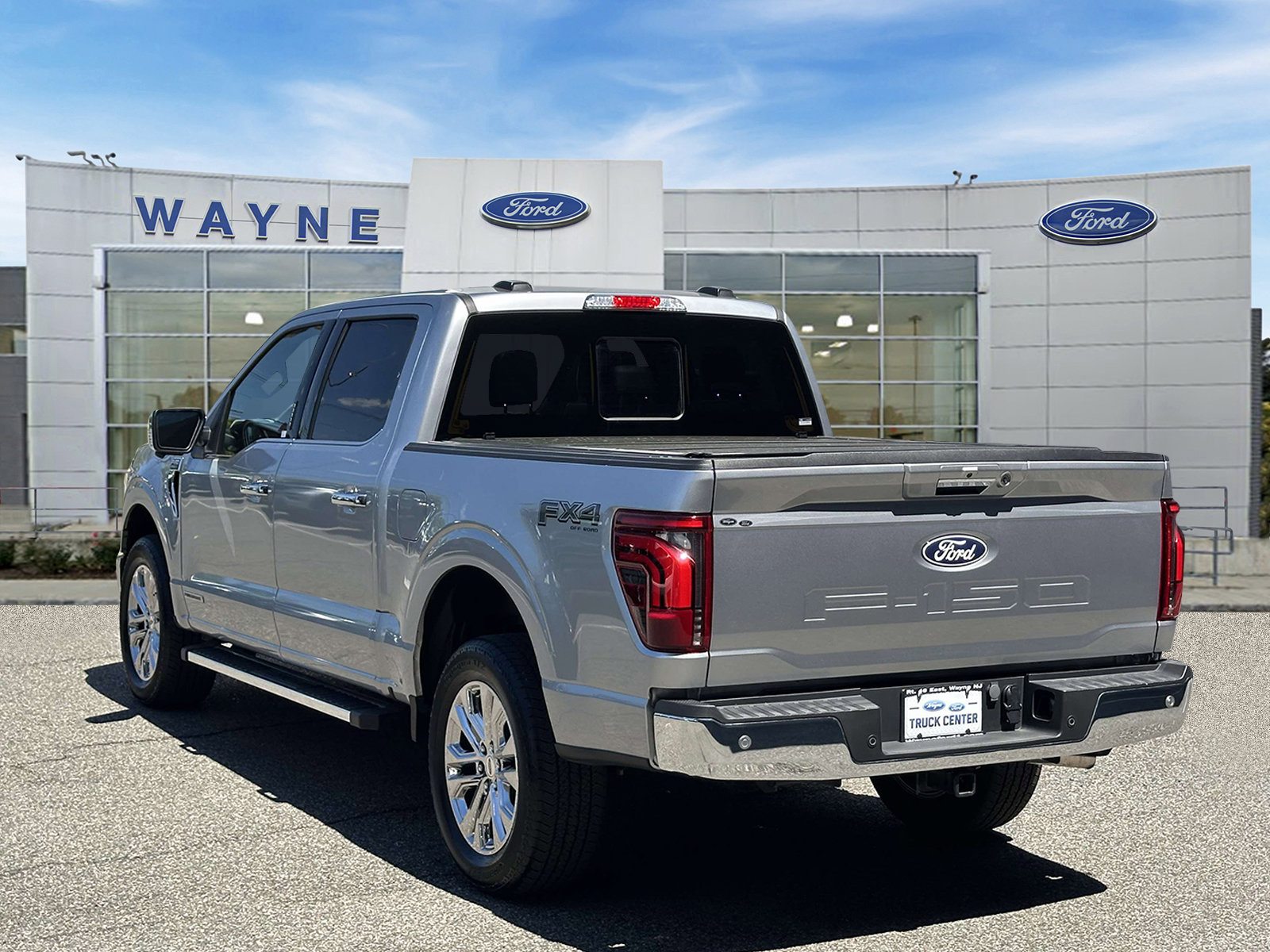 Certified 2024 Ford F150 Lariat w/ FX4 Off-Road Package AWD/4WD image 4