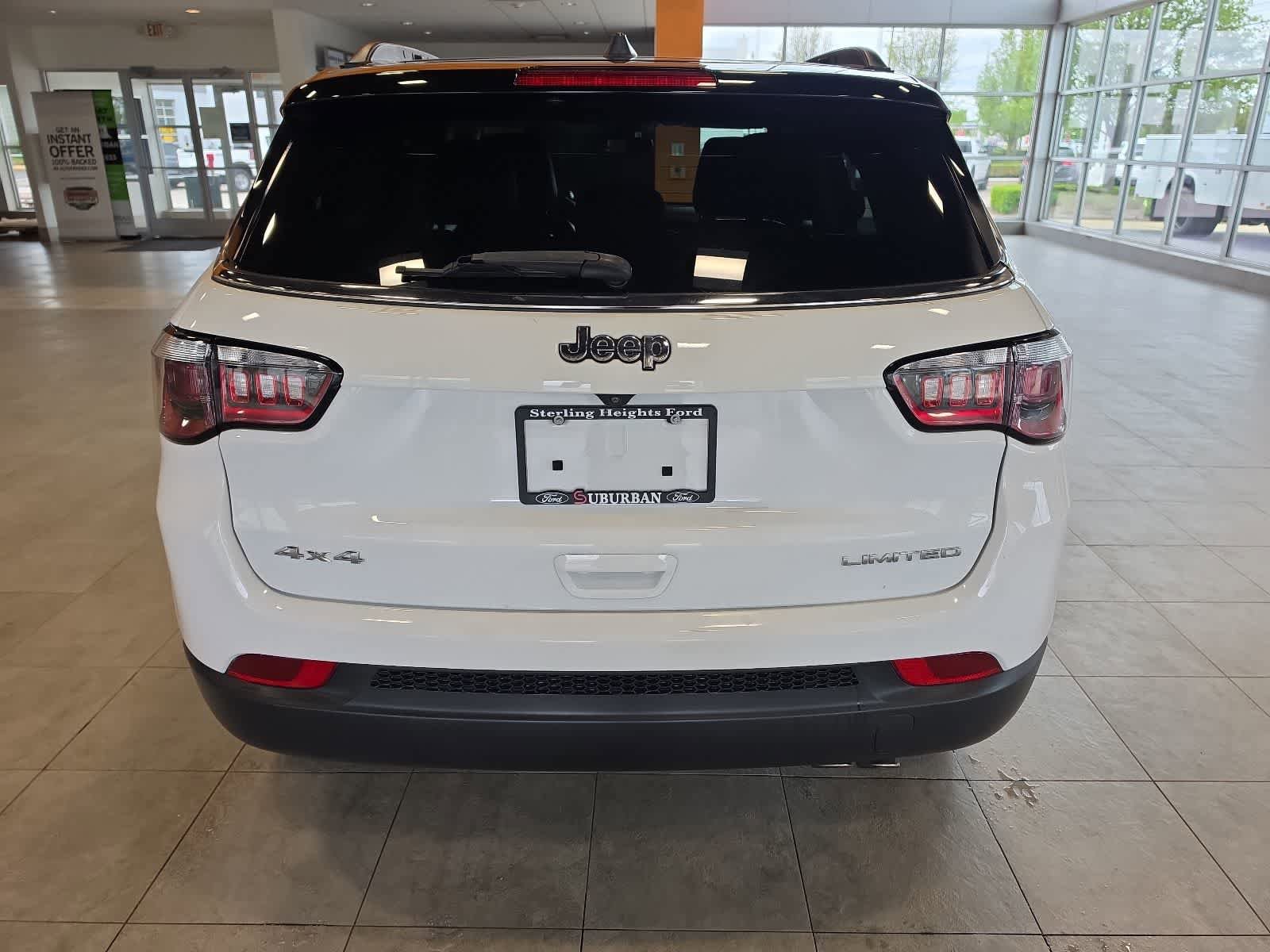 Used 2022 Jeep Compass Limited AWD/4WD image 9