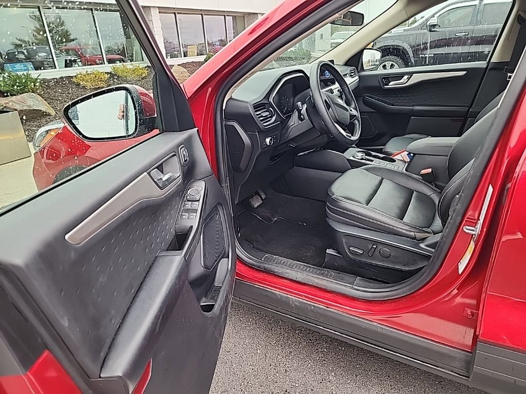 Certified 2020 Ford Escape SEL image 15