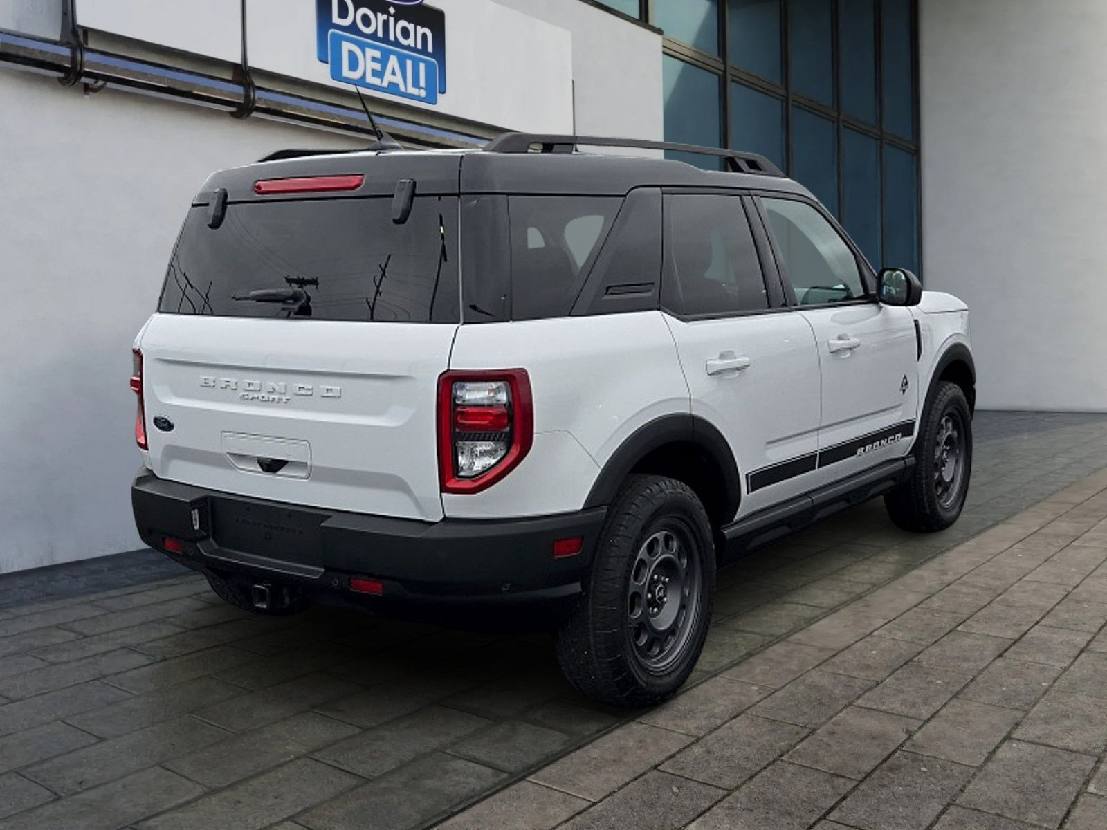 Certified 2024 Ford Bronco Sport Outer Banks AWD/4WD image 3