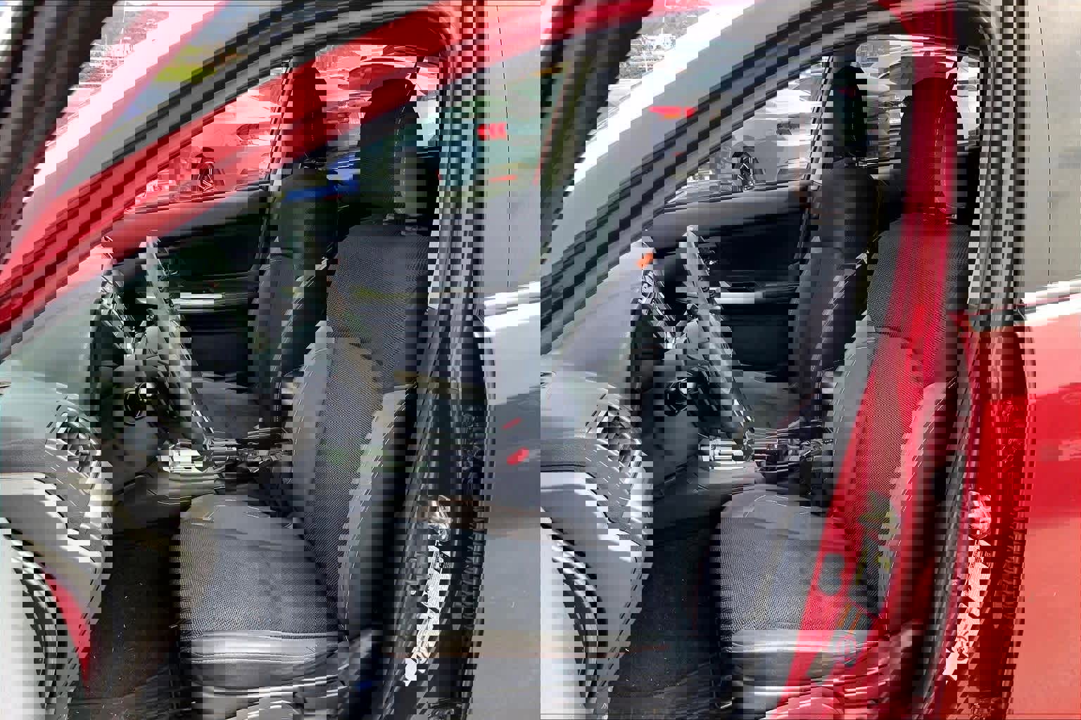 Used 2017 Subaru Crosstrek 2.0i Premium image 11