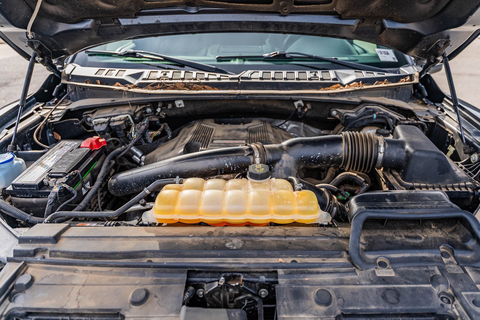 Certified 2018 Ford F150 Raptor w/ Equipment Group 802A Luxury image 19