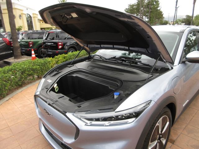 Certified 2022 Ford Mustang Mach-E Select w/ Comfort/Technology Package image 8