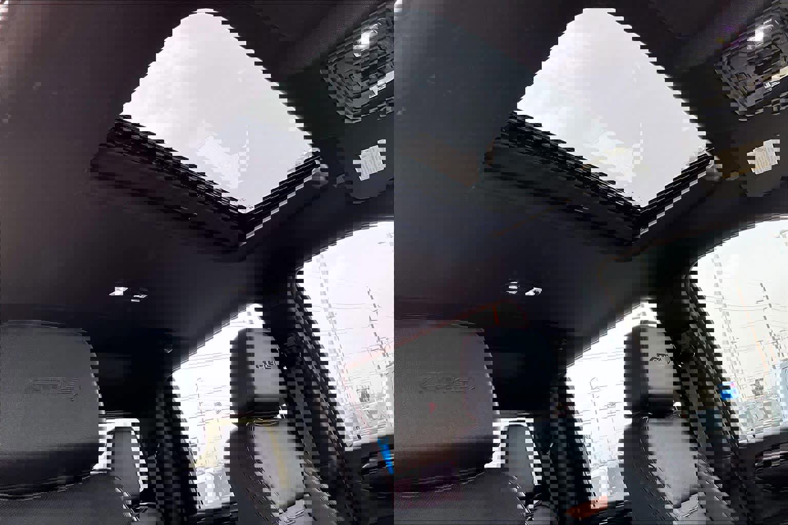 Used 2025 GMC Sierra 2500 AT4 w/ AT4 Premium Plus Package image 14