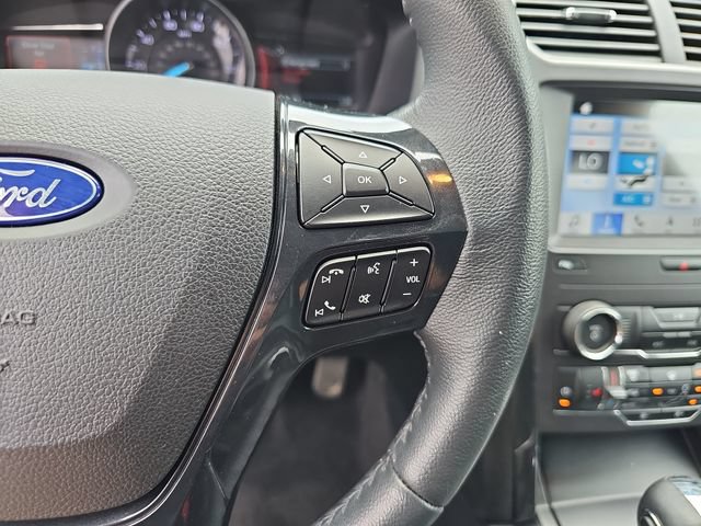 Certified 2019 Ford Explorer XLT w/ Equipment Group 202A FWD image 20
