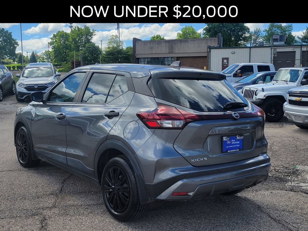 Used 2022 Nissan Kicks S FWD image 3