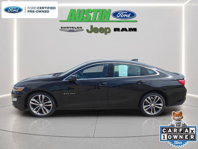 Used 2025 Chevrolet Malibu LT FWD image 2
